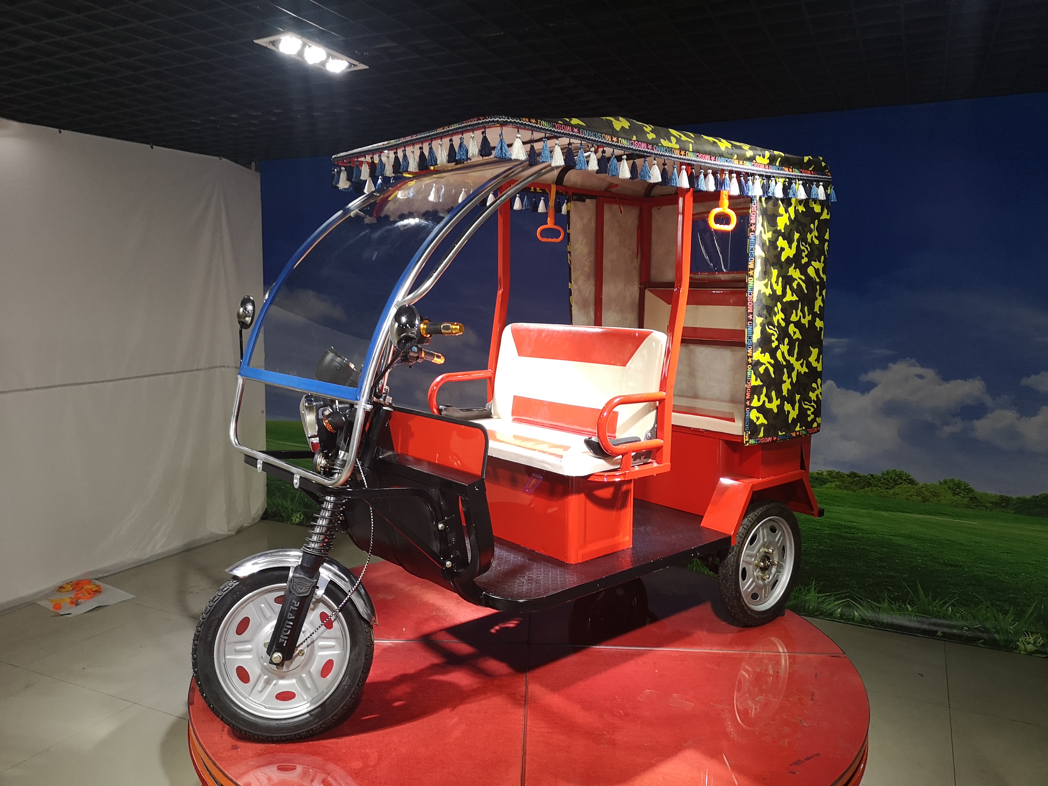 Bangladesh design 1000W electric tricycle taxi passenger electric loader for sale